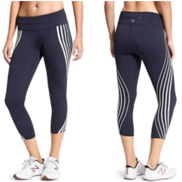 Athleta sz S Navy Blue Gel Sonar Striped Capri Leggings Women's - Picture 1 of 9